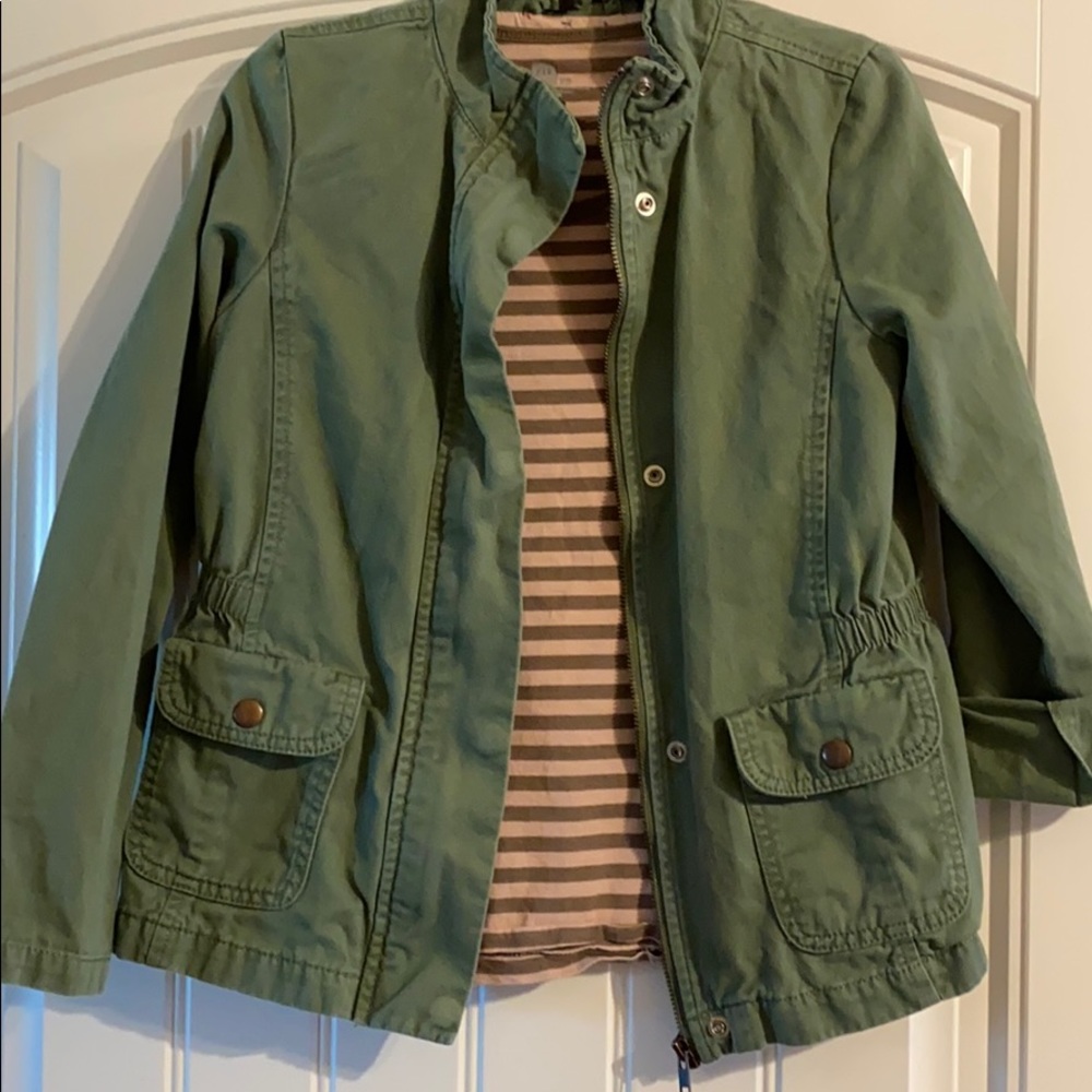 Army green cargo jacket / tee combo
